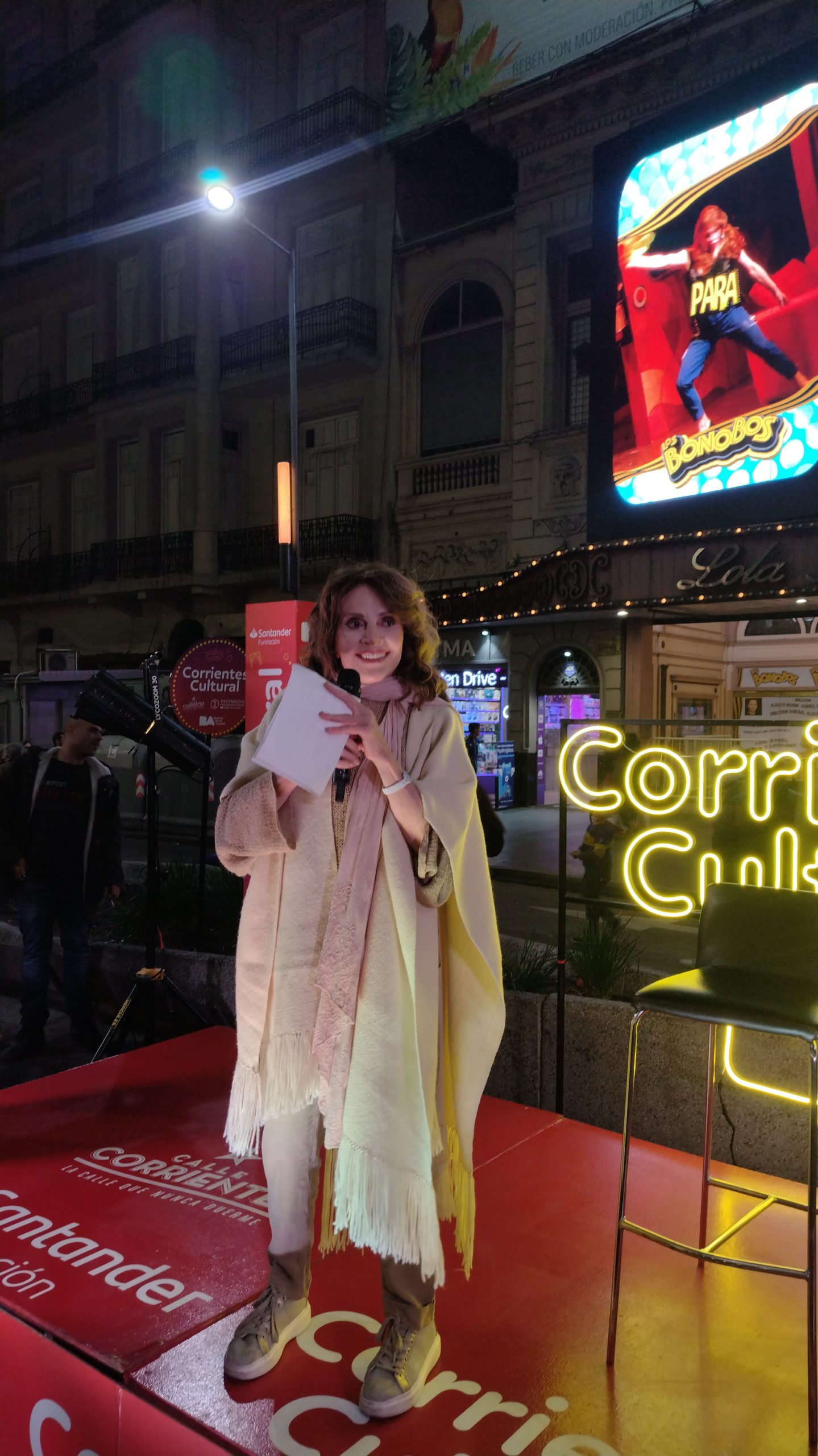  La actriz Leonor Benedetto conversó con el público sobre su experiencia actoral y dejó un claro mensaje para la comunidad!