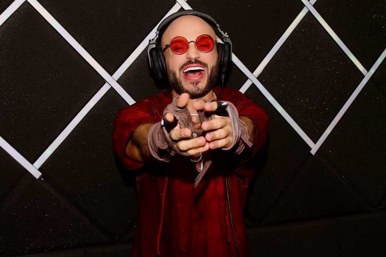 DJ Yangui debuta en el cartel de la fiesta «Super XXL Club» de París